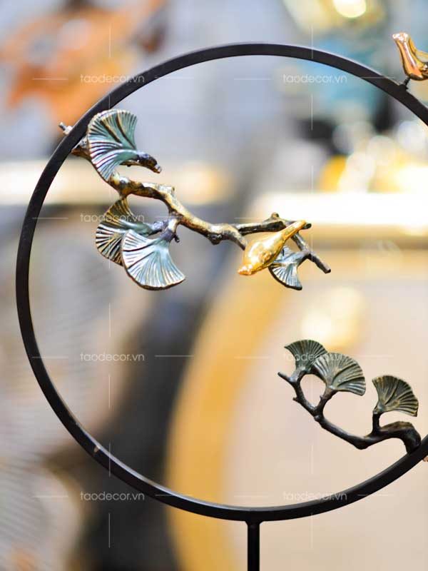 đồ trang trí phòng khách-trang trí kệ phòng khách-1