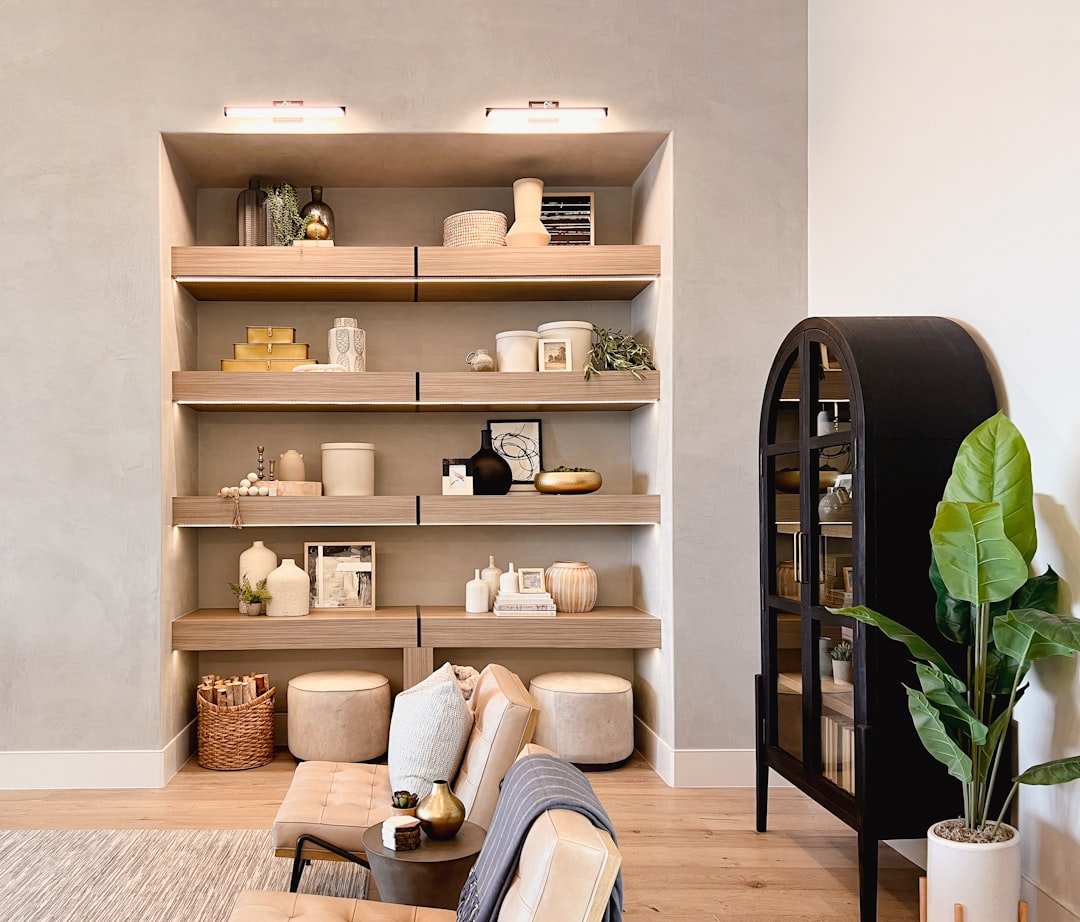 Địa Chỉ Mua Đồ Decor Hà Nội: 7 Dấu Hiệu Giúp Bạn Chọn Đúng Nơi Vừa Chuẩn Vừa Đáng Tiền 2 Sự chọn lọc trong sản phẩm giúp địa chỉ decor tạo cảm giác đáng tiền hơn