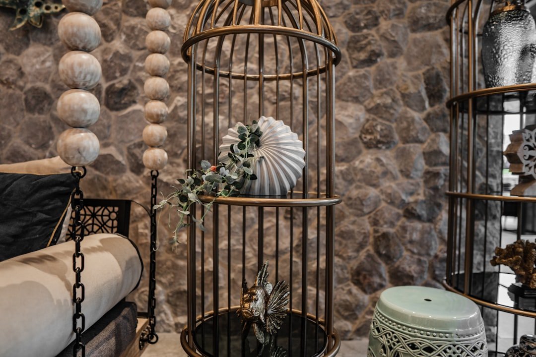 Địa Chỉ Mua Đồ Decor Hà Nội: 7 Dấu Hiệu Giúp Bạn Chọn Đúng Nơi Vừa Chuẩn Vừa Đáng Tiền 4 Cách trưng bày sản phẩm cho thấy rất rõ chất riêng của một địa chỉ decor