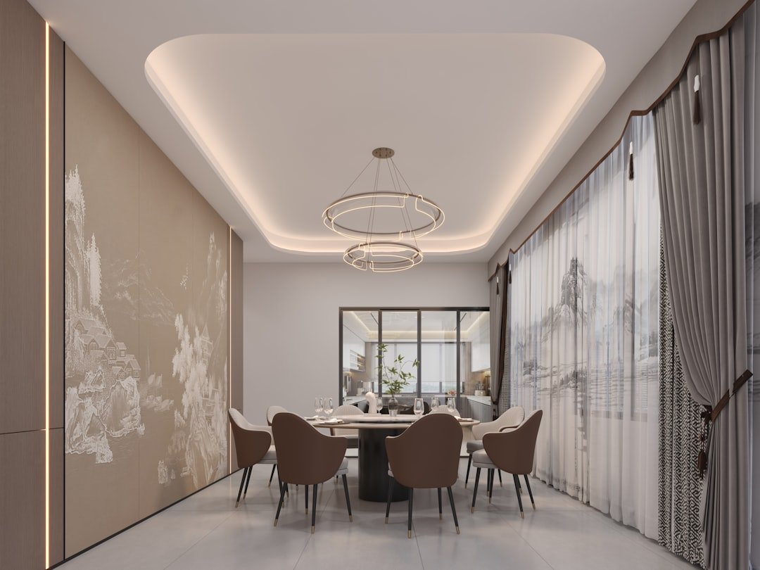 Đồ Decor Bàn Ăn: 7 Món Giúp Bàn Ăn Ấm Cúng, Có Gu Và Đỡ Trống Hơn 7 Mảng tường cạnh bàn ăn có tranh hoặc decor treo giúp không gian bớt trống và có điểm dừng mắt