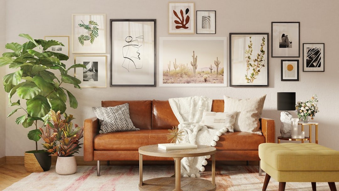 post-39432-17-0-tranh treo tường cùng ghế sofa